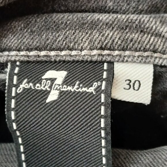 7 For All Mankind Jeans 30 Luxe Vintage Button Fly Crop Raw Hem Mid Rise Gray - Picture 9 of 9